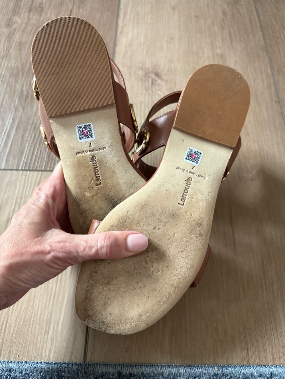 Larroude Caramel Brown Leather Sandals with Gold Hardware | Size 7 - Picture 7 of 8